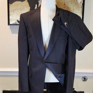 APPLAUSE 2-Piece Suit – Blazer & Pants (Men’s 40L / 31R)